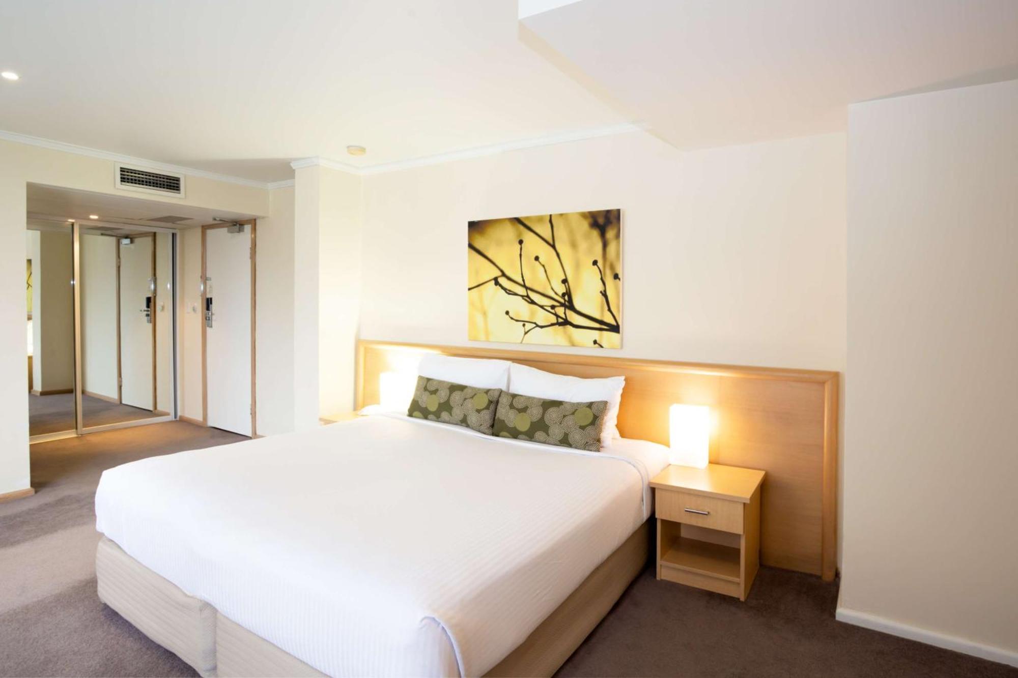Mirage Hotel Newport Eksteriør bilde